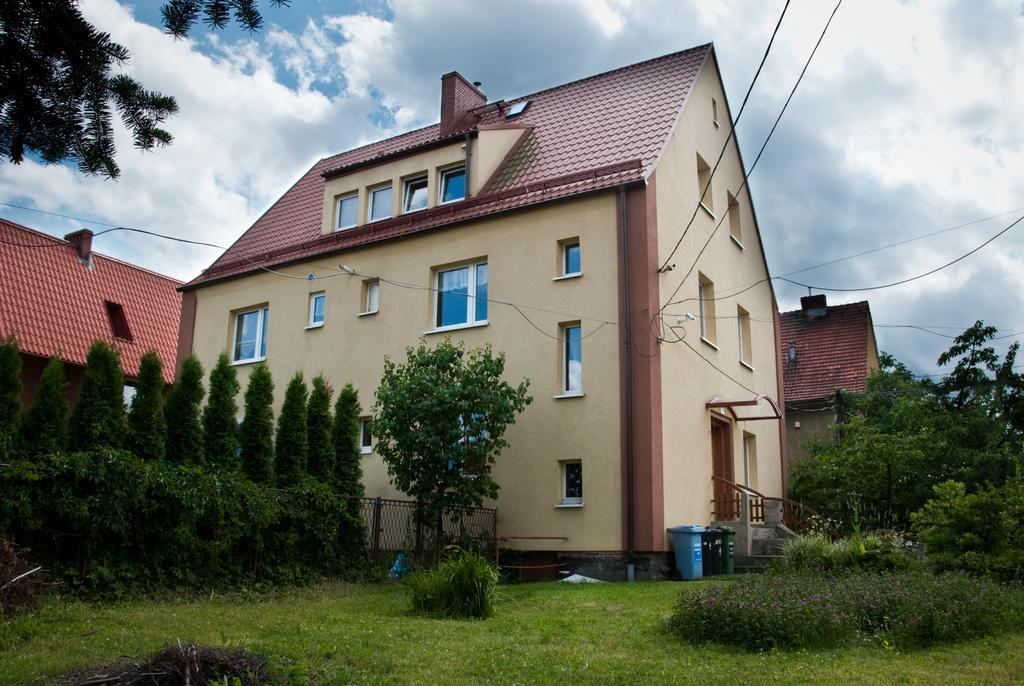 Guest House Wanda Wałbrzych Εξωτερικό φωτογραφία